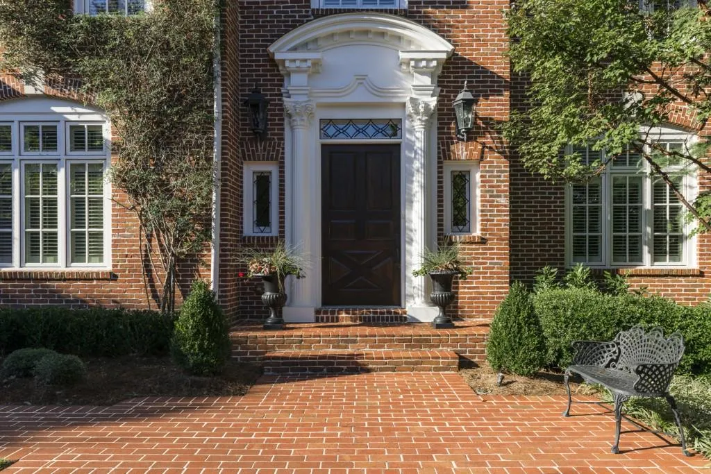 1330 Draycott Place Nw, Atlanta, Georgia 30327, 6 Bedrooms Bedrooms, ,6 BathroomsBathrooms,Residential,Sold,1330 Draycott Place Nw,5612466