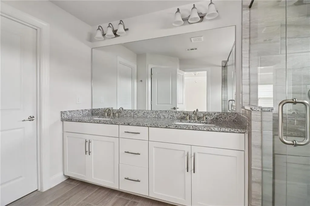 2071 Morrison Avenue, Brookhaven, Georgia 30319, 4 Bedrooms Bedrooms, ,3 BathroomsBathrooms,Residential,For Sale,2071 Morrison Avenue,7625865
