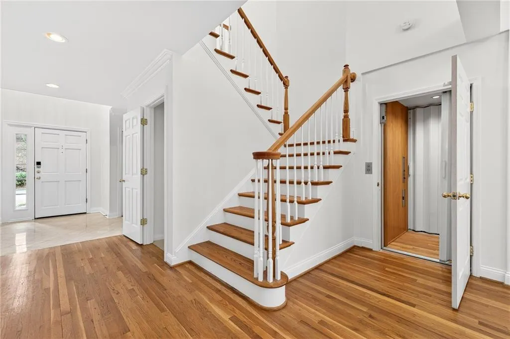 Staircase up