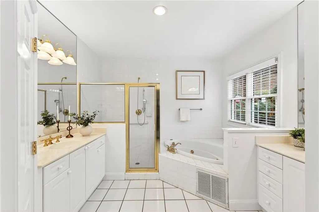 Garden tub and separate shower