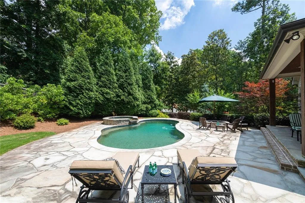 5291 Lake Forrest Drive, Atlanta, Georgia 30342, 6 Bedrooms Bedrooms, ,6 BathroomsBathrooms,Residential,Sold,5291 Lake Forrest Drive,7110310