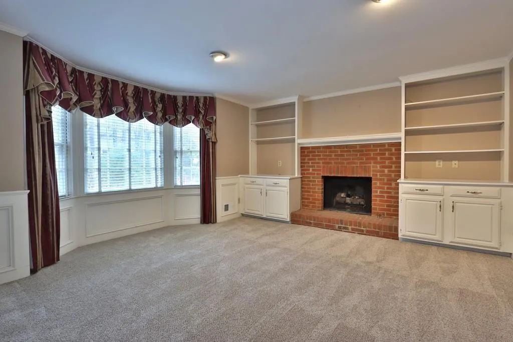 7110 Northgreen Drive, Sandy Springs, Georgia 30328, 4 Bedrooms Bedrooms, ,2 BathroomsBathrooms,Residential,Sold,7110 Northgreen Drive,6712347