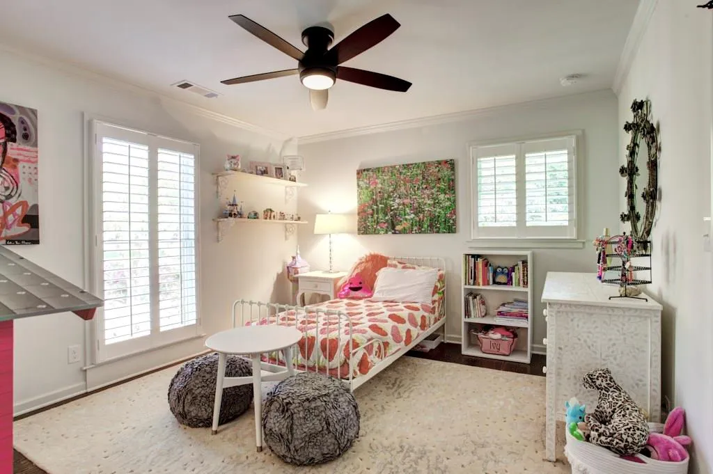 6275 River Shore Parkway, Atlanta, Georgia 30328, 4 Bedrooms Bedrooms, ,3 BathroomsBathrooms,Residential,Sold,6275 River Shore Parkway,5998654