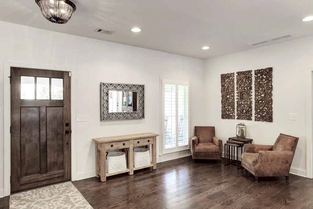 6275 River Shore Parkway, Atlanta, Georgia 30328, 4 Bedrooms Bedrooms, ,3 BathroomsBathrooms,Residential,Sold,6275 River Shore Parkway,5998654