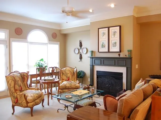 210 Meeting Lane Unit 210, Atlanta, Georgia 30342, 4 Bedrooms Bedrooms, ,3 BathroomsBathrooms,Residential,Sold,210 Meeting Lane Unit 210,6014117