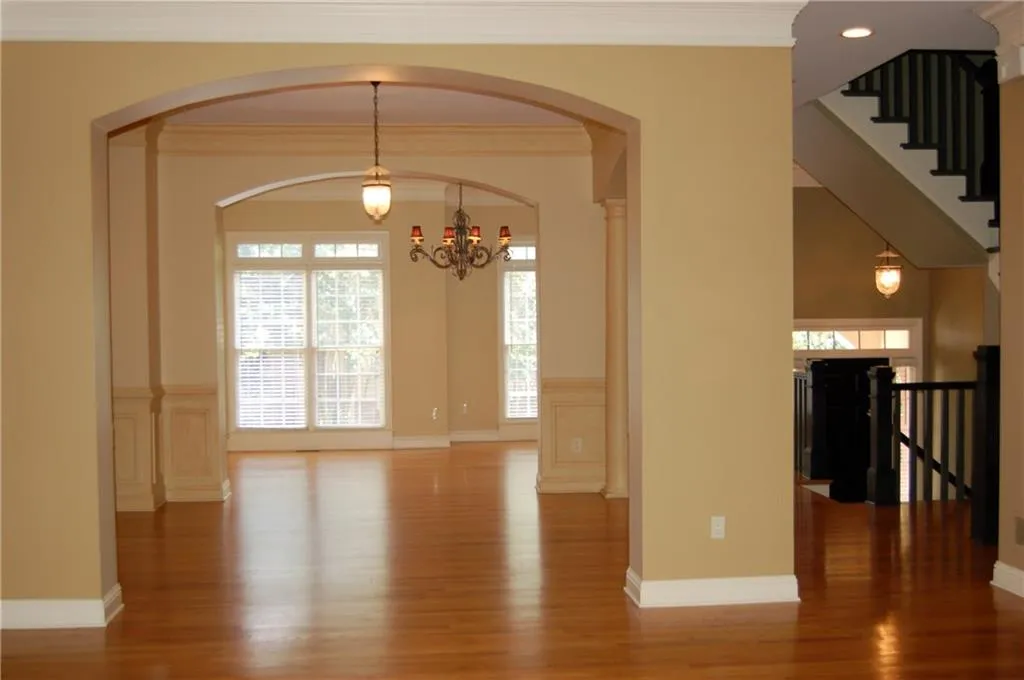 210 Meeting Lane Unit 210, Atlanta, Georgia 30342, 4 Bedrooms Bedrooms, ,3 BathroomsBathrooms,Residential,Sold,210 Meeting Lane Unit 210,6014117