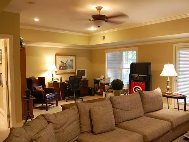 210 Meeting Lane Unit 210, Atlanta, Georgia 30342, 4 Bedrooms Bedrooms, ,3 BathroomsBathrooms,Residential,Sold,210 Meeting Lane Unit 210,6014117