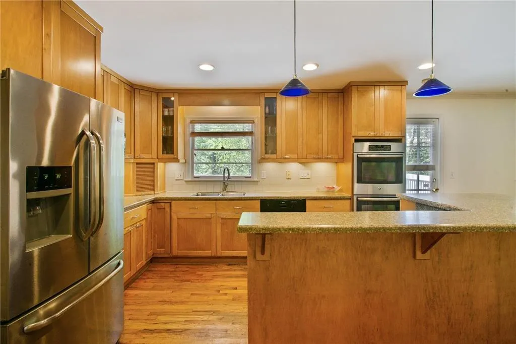 335 Montevallo Drive, Atlanta, Georgia 30342, 4 Bedrooms Bedrooms, ,3 BathroomsBathrooms,Residential,Sold,335 Montevallo Drive,6705396