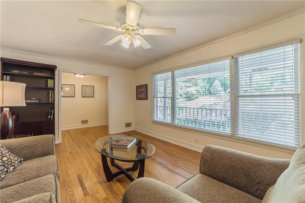 335 Montevallo Drive, Atlanta, Georgia 30342, 4 Bedrooms Bedrooms, ,3 BathroomsBathrooms,Residential,Sold,335 Montevallo Drive,6705396