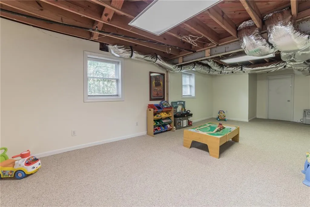 335 Montevallo Drive, Atlanta, Georgia 30342, 4 Bedrooms Bedrooms, ,3 BathroomsBathrooms,Residential,Sold,335 Montevallo Drive,6705396