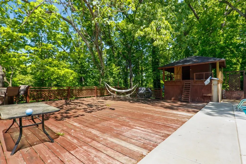 1494 Spalding Drive, Sandy Springs, Georgia 30350, 5 Bedrooms Bedrooms, ,4 BathroomsBathrooms,Residential,Sold,1494 Spalding Drive,6542718