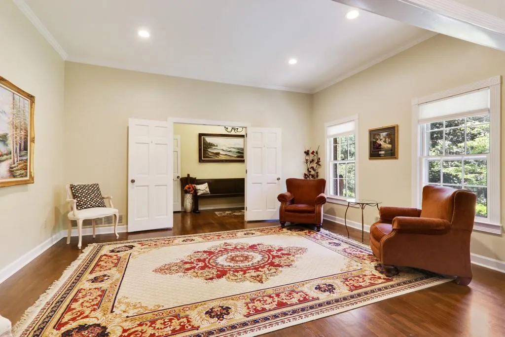 1494 Spalding Drive, Sandy Springs, Georgia 30350, 5 Bedrooms Bedrooms, ,4 BathroomsBathrooms,Residential,Sold,1494 Spalding Drive,6542718
