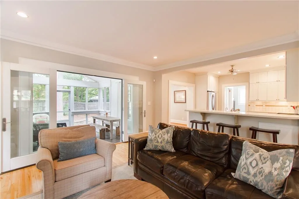 750 Sherwood Road Ne, Atlanta, Georgia 30324, 4 Bedrooms Bedrooms, ,3 BathroomsBathrooms,Residential,Sold,750 Sherwood Road Ne,5676622