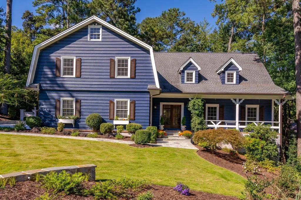 540 Valley Hall Drive, Sandy Springs, Georgia 30350, 5 Bedrooms Bedrooms, ,3 BathroomsBathrooms,Residential,Sold,540 Valley Hall Drive,6786634