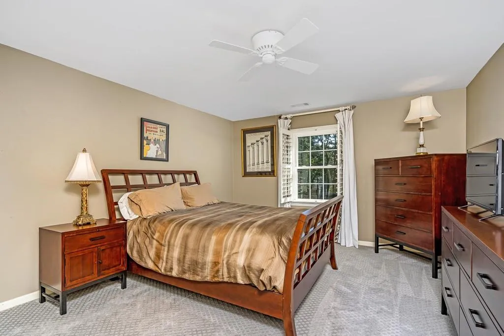 540 Valley Hall Drive, Sandy Springs, Georgia 30350, 5 Bedrooms Bedrooms, ,3 BathroomsBathrooms,Residential,Sold,540 Valley Hall Drive,6786634