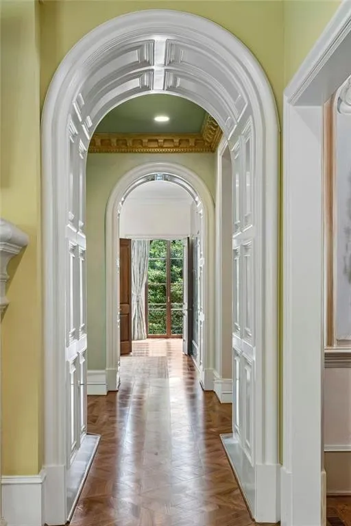 125 Blackland Road Nw, Atlanta, Georgia 30342, 5 Bedrooms Bedrooms, 0 ,5 BathroomsBathrooms,Residential,For Sale,125 Blackland Road Nw,7786547