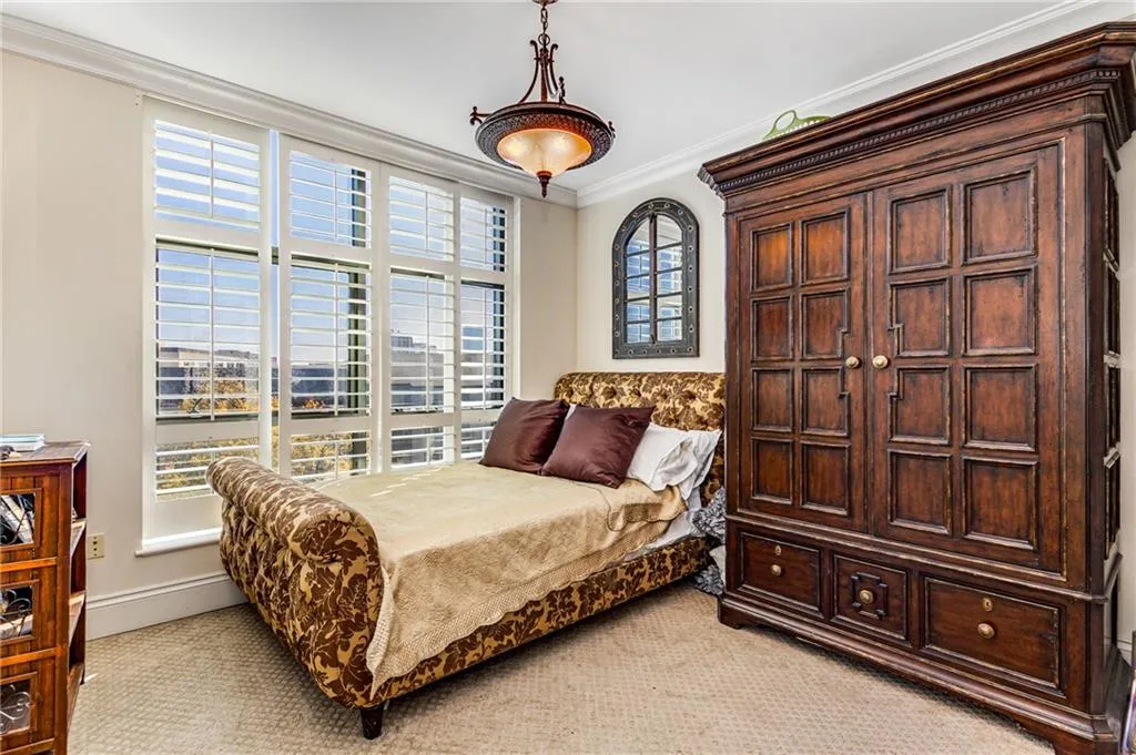750 Park Avenue Ne Unit 8e, Atlanta, Georgia 30326, 2 Bedrooms Bedrooms, ,2 BathroomsBathrooms,Residential,For Sale,750 Park Avenue Ne Unit 8e,7494921