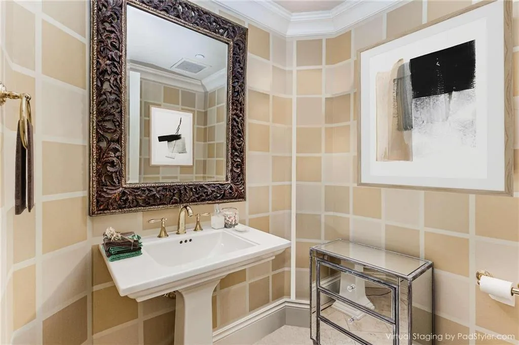 750 Park Avenue Ne Unit 8e, Atlanta, Georgia 30326, 2 Bedrooms Bedrooms, ,2 BathroomsBathrooms,Residential,For Sale,750 Park Avenue Ne Unit 8e,7494921