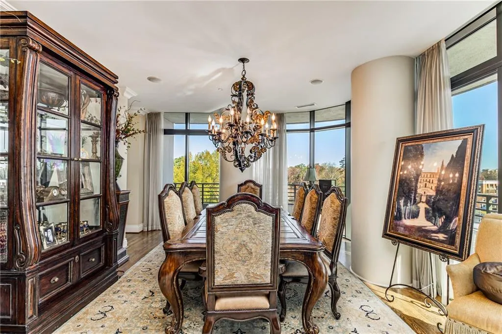 750 Park Avenue Ne Unit 8e, Atlanta, Georgia 30326, 2 Bedrooms Bedrooms, ,2 BathroomsBathrooms,Residential,For Sale,750 Park Avenue Ne Unit 8e,7494921