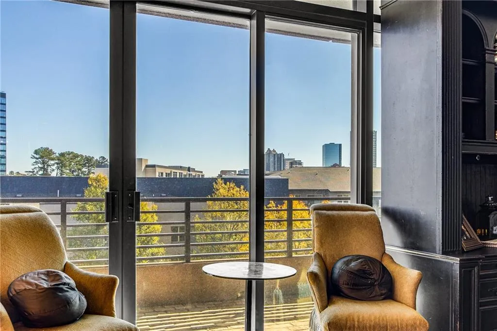750 Park Avenue Ne Unit 8e, Atlanta, Georgia 30326, 2 Bedrooms Bedrooms, ,2 BathroomsBathrooms,Residential,For Sale,750 Park Avenue Ne Unit 8e,7494921
