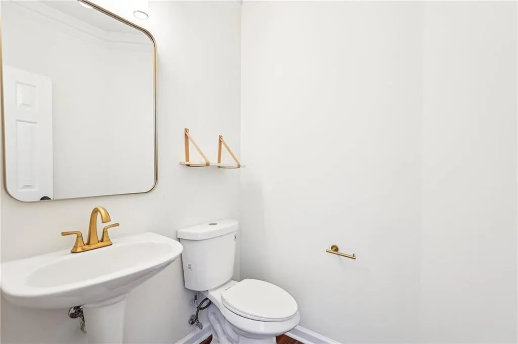 3505 Chattahoochee Summit Lane Se Unit 25, Atlanta, Georgia 30339, 3 Bedrooms Bedrooms, ,3 BathroomsBathrooms,Residential,For Sale,3505 Chattahoochee Summit Lane Se Unit 25,7627990