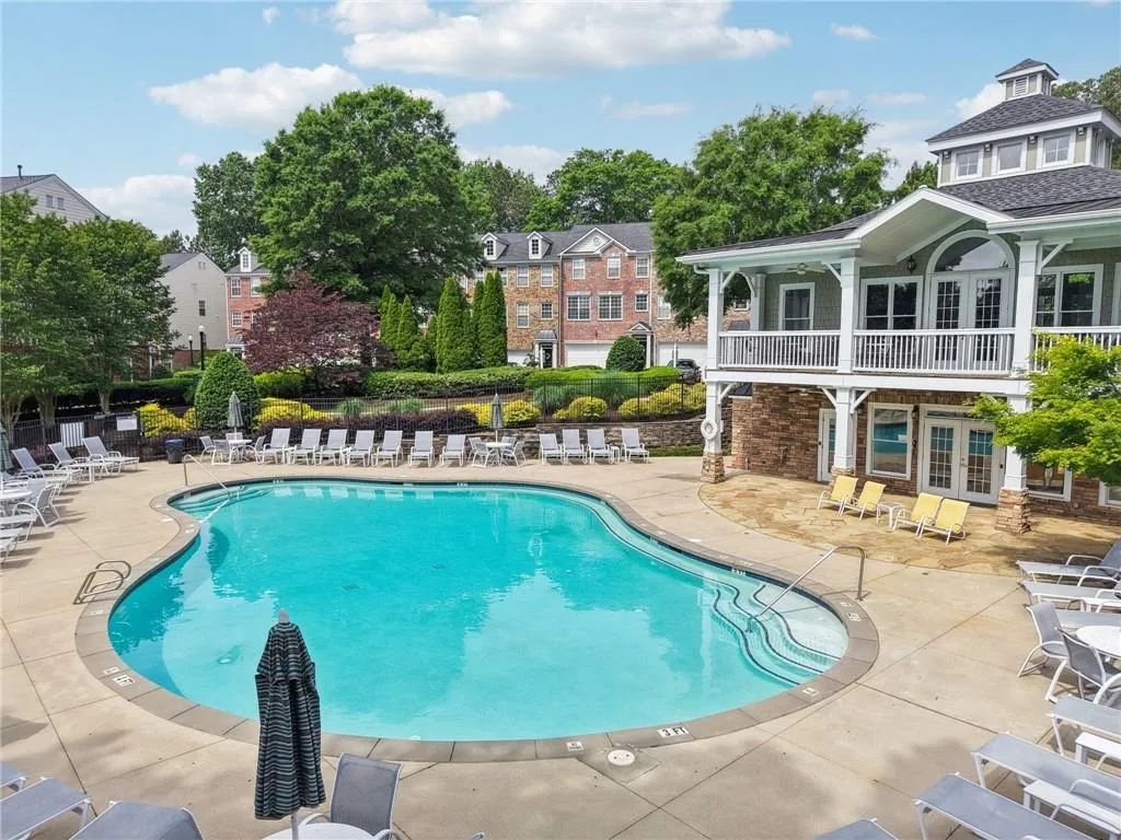 3505 Chattahoochee Summit Lane Se Unit 25, Atlanta, Georgia 30339, 3 Bedrooms Bedrooms, ,3 BathroomsBathrooms,Residential,For Sale,3505 Chattahoochee Summit Lane Se Unit 25,7627990