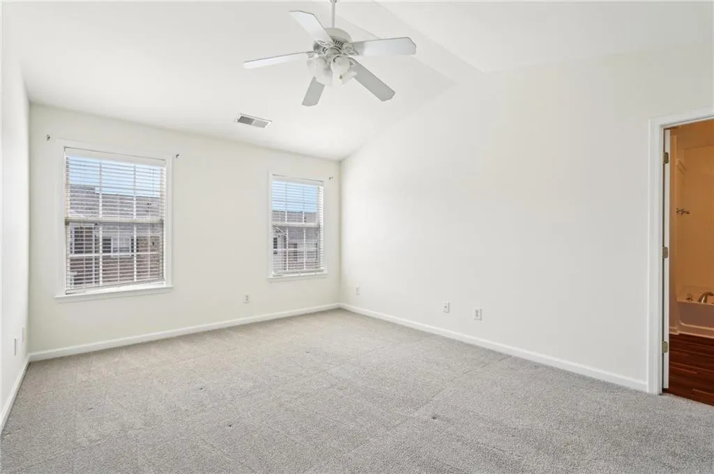 3505 Chattahoochee Summit Lane Se Unit 25, Atlanta, Georgia 30339, 3 Bedrooms Bedrooms, ,3 BathroomsBathrooms,Residential,For Sale,3505 Chattahoochee Summit Lane Se Unit 25,7627990