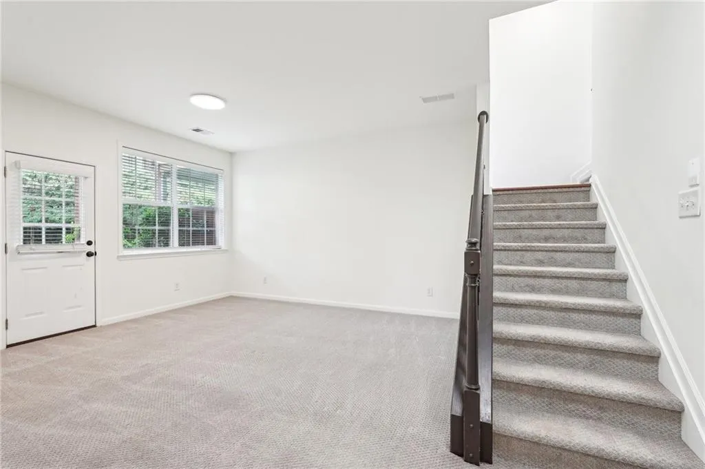 3505 Chattahoochee Summit Lane Se Unit 25, Atlanta, Georgia 30339, 3 Bedrooms Bedrooms, ,3 BathroomsBathrooms,Residential,For Sale,3505 Chattahoochee Summit Lane Se Unit 25,7627990