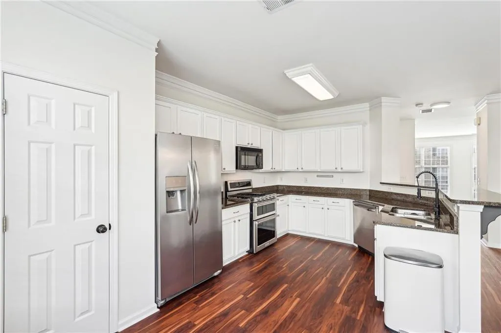 3505 Chattahoochee Summit Lane Se Unit 25, Atlanta, Georgia 30339, 3 Bedrooms Bedrooms, ,3 BathroomsBathrooms,Residential,For Sale,3505 Chattahoochee Summit Lane Se Unit 25,7627990