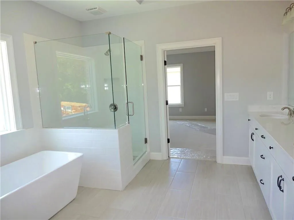 140 Spalding Trace, Sandy Springs, Georgia 30328, 6 Bedrooms Bedrooms, ,5 BathroomsBathrooms,Residential,Sold,140 Spalding Trace,5687591