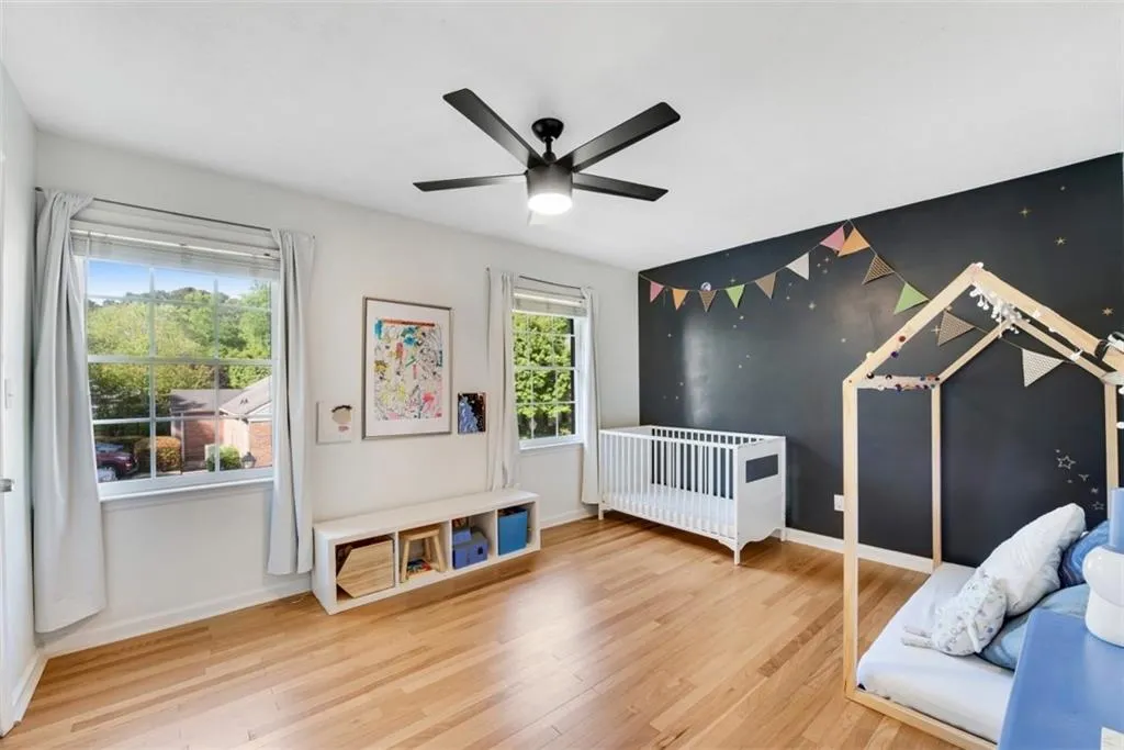 6700 Roswell Road Unit 16f, Atlanta, Georgia 30328, 2 Bedrooms Bedrooms, ,1 BathroomBathrooms,Residential,Sold,6700 Roswell Road Unit 16f,6875515
