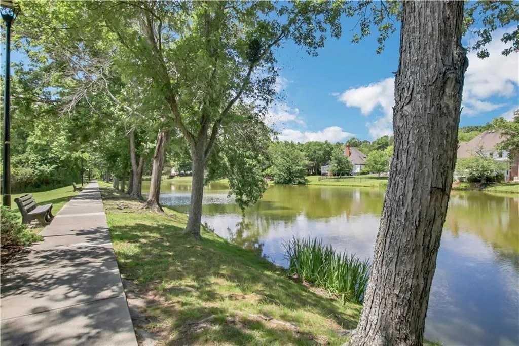 7820 Landowne Drive, Sandy Springs, Georgia 30350, 5 Bedrooms Bedrooms, ,6 BathroomsBathrooms,Residential,Sold,7820 Landowne Drive,7214418