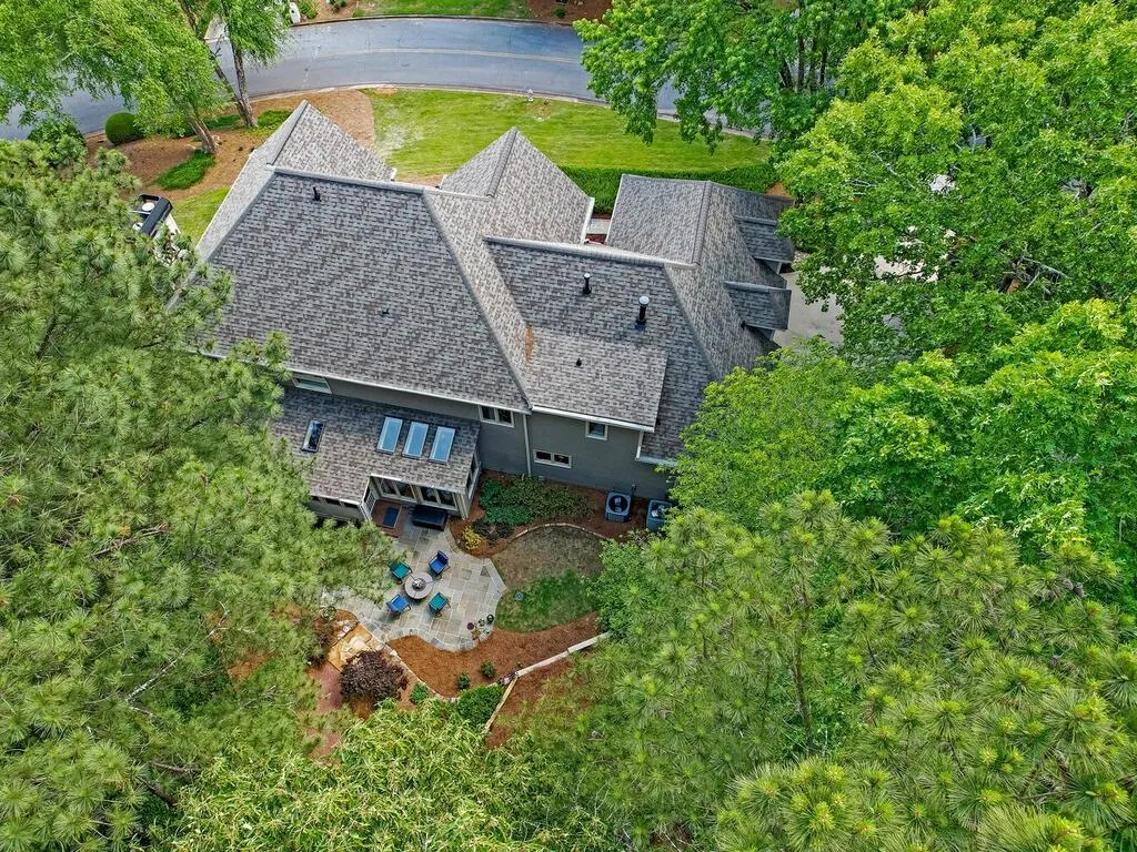 7820 Landowne Drive, Sandy Springs, Georgia 30350, 5 Bedrooms Bedrooms, ,6 BathroomsBathrooms,Residential,Sold,7820 Landowne Drive,7214418