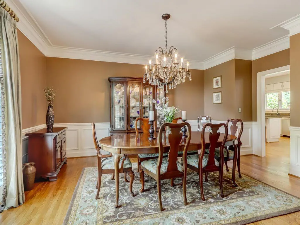 7820 Landowne Drive, Sandy Springs, Georgia 30350, 5 Bedrooms Bedrooms, ,6 BathroomsBathrooms,Residential,Sold,7820 Landowne Drive,7214418