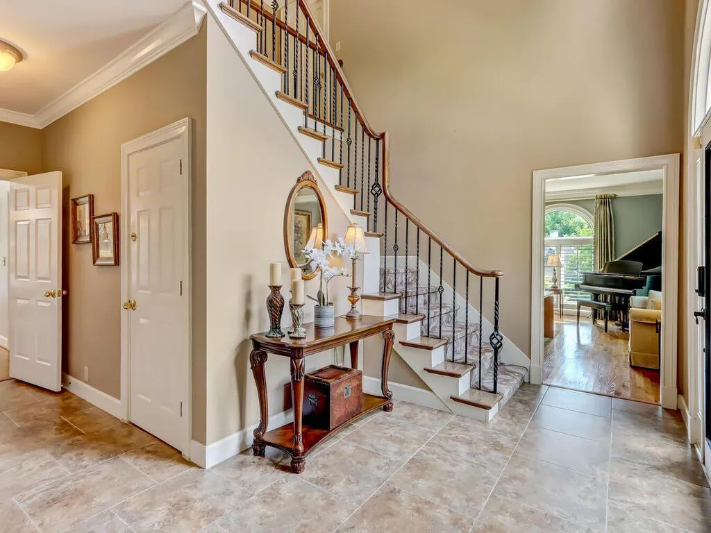 7820 Landowne Drive, Sandy Springs, Georgia 30350, 5 Bedrooms Bedrooms, ,6 BathroomsBathrooms,Residential,Sold,7820 Landowne Drive,7214418