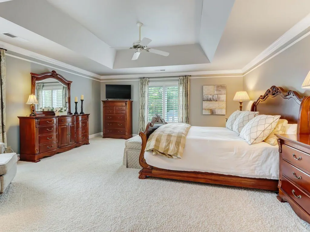 7820 Landowne Drive, Sandy Springs, Georgia 30350, 5 Bedrooms Bedrooms, ,6 BathroomsBathrooms,Residential,Sold,7820 Landowne Drive,7214418