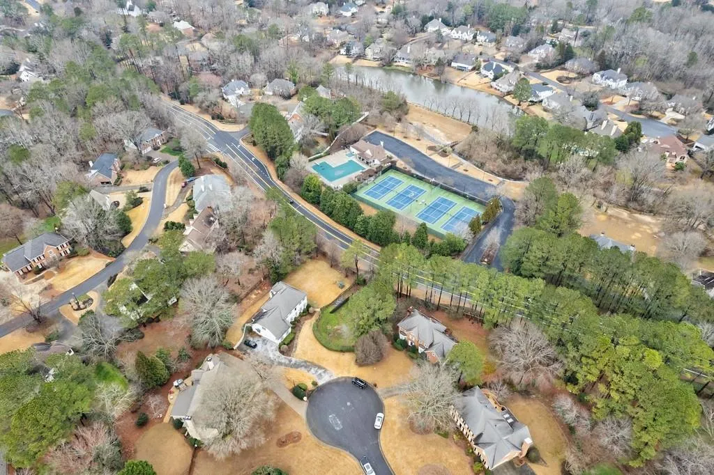 7820 Landowne Drive, Sandy Springs, Georgia 30350, 5 Bedrooms Bedrooms, ,6 BathroomsBathrooms,Residential,Sold,7820 Landowne Drive,7214418