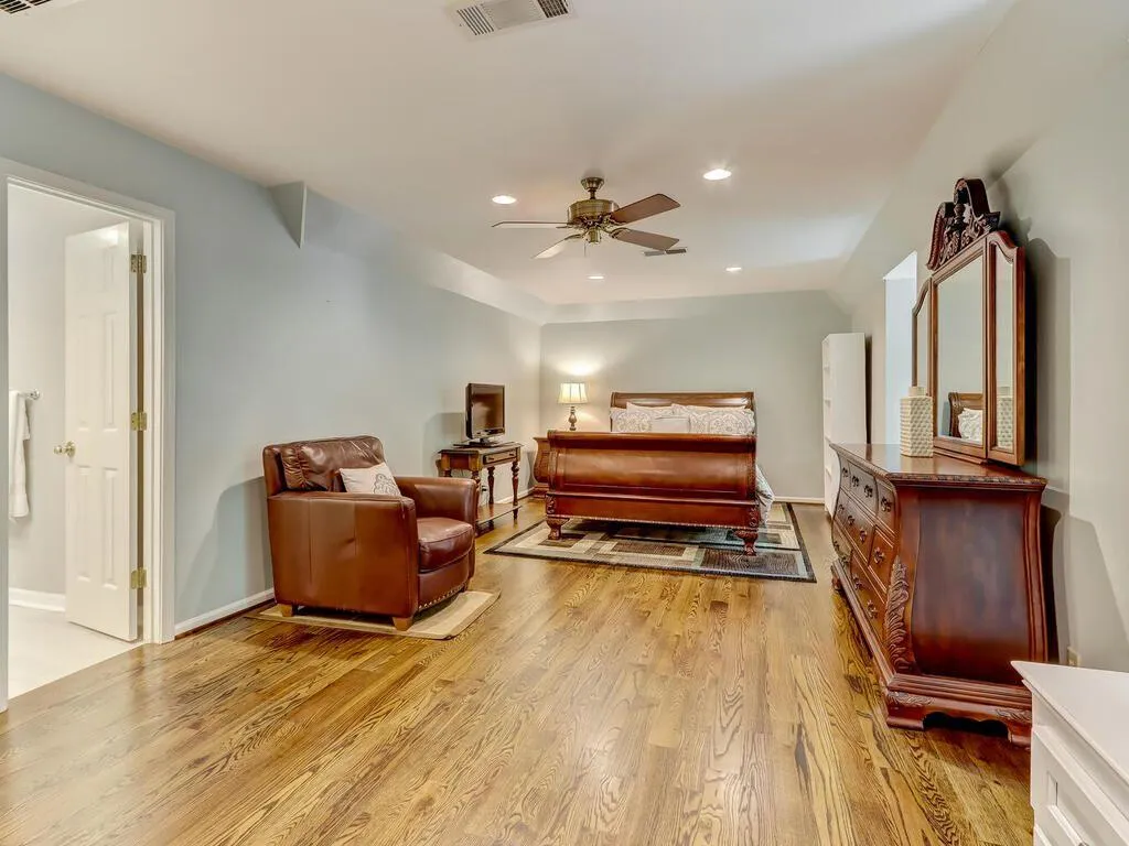 7820 Landowne Drive, Sandy Springs, Georgia 30350, 5 Bedrooms Bedrooms, ,6 BathroomsBathrooms,Residential,Sold,7820 Landowne Drive,7214418