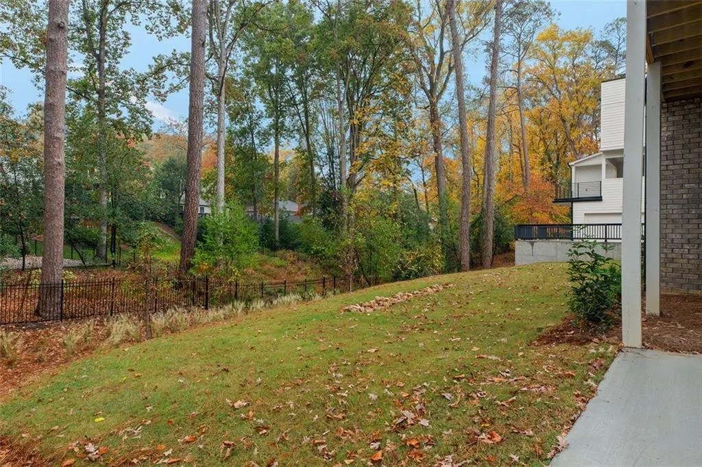 660 Timm Valley Road Ne, Atlanta, Georgia 30305, 6 Bedrooms Bedrooms, ,5 BathroomsBathrooms,Residential,For Sale,660 Timm Valley Road Ne,7523654
