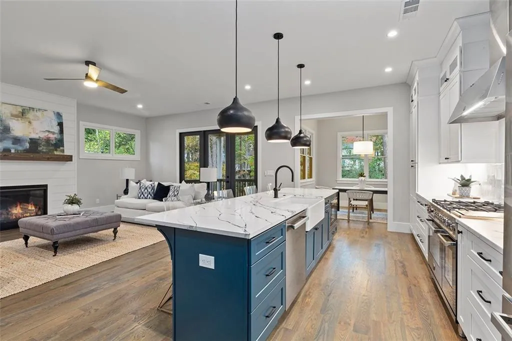 660 Timm Valley Road Ne, Atlanta, Georgia 30305, 6 Bedrooms Bedrooms, ,5 BathroomsBathrooms,Residential,For Sale,660 Timm Valley Road Ne,7523654