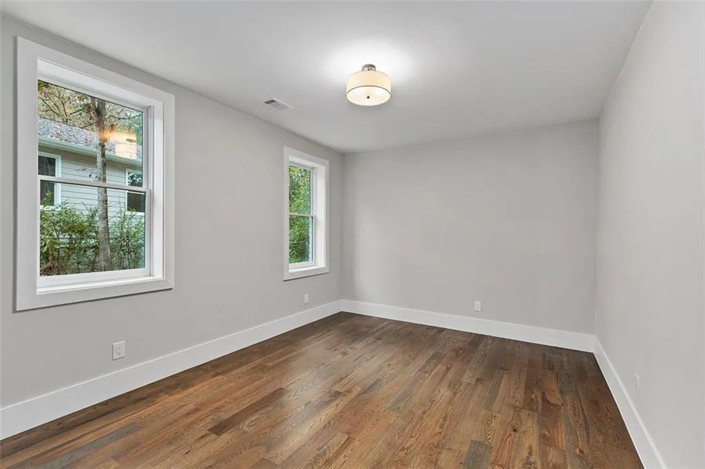 660 Timm Valley Road Ne, Atlanta, Georgia 30305, 6 Bedrooms Bedrooms, ,5 BathroomsBathrooms,Residential,For Sale,660 Timm Valley Road Ne,7523654