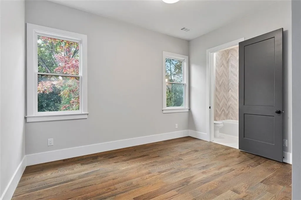 660 Timm Valley Road Ne, Atlanta, Georgia 30305, 6 Bedrooms Bedrooms, ,5 BathroomsBathrooms,Residential,For Sale,660 Timm Valley Road Ne,7523654