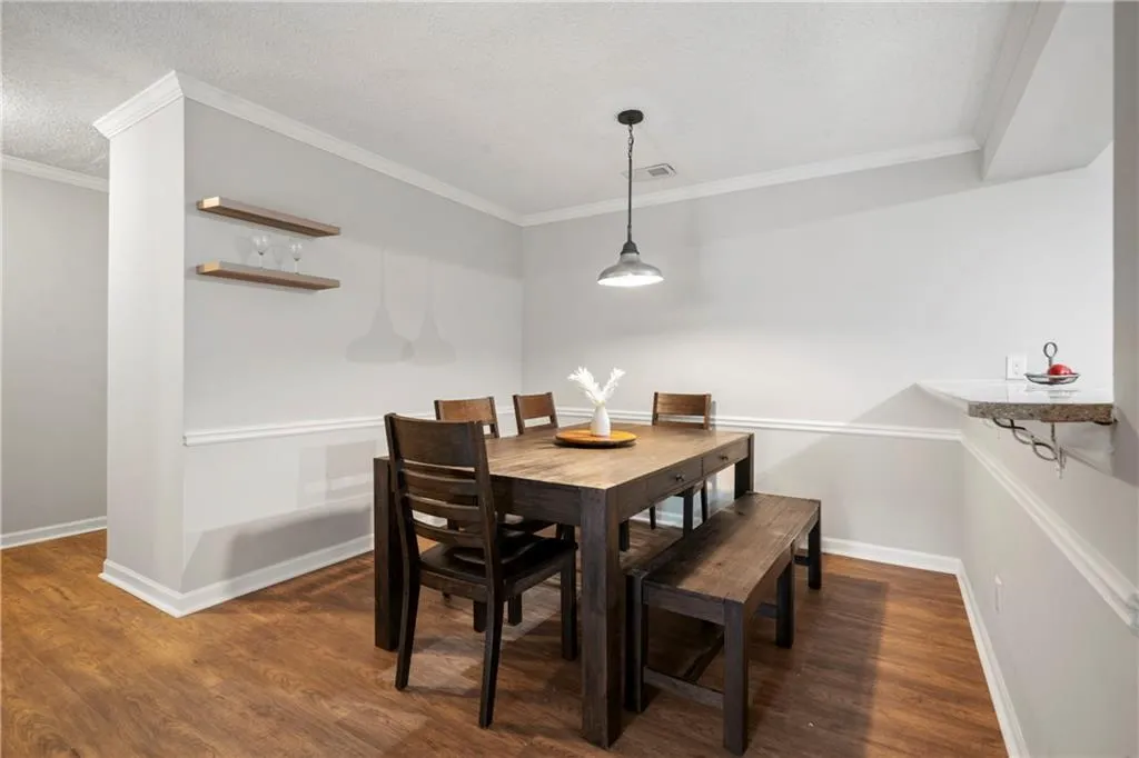 310 Barrington Hills Drive Unit 310, Atlanta, Georgia 30350, 2 Bedrooms Bedrooms, ,2 BathroomsBathrooms,Residential,Sold,310 Barrington Hills Drive Unit 310,7483136