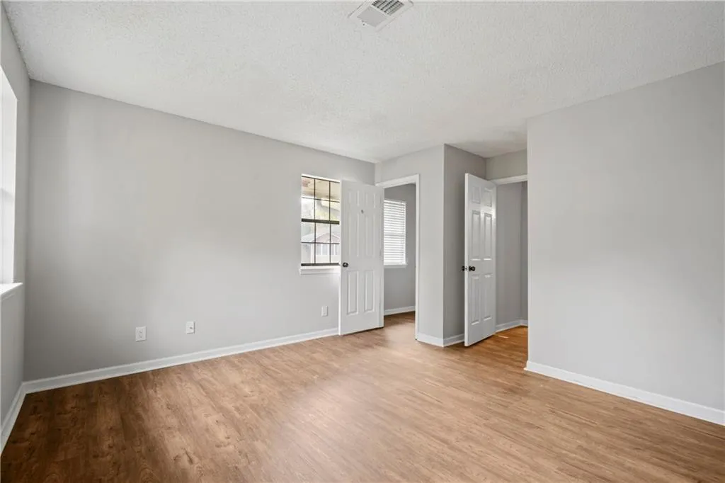 310 Barrington Hills Drive Unit 310, Atlanta, Georgia 30350, 2 Bedrooms Bedrooms, ,2 BathroomsBathrooms,Residential,Sold,310 Barrington Hills Drive Unit 310,7483136