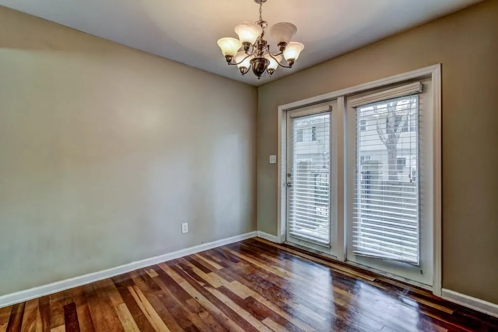 6940 Roswell Road Unit 24e, Atlanta, Georgia 30328, 1 Bedroom Bedrooms, ,1 BathroomBathrooms,Residential,Sold,6940 Roswell Road Unit 24e,5881848