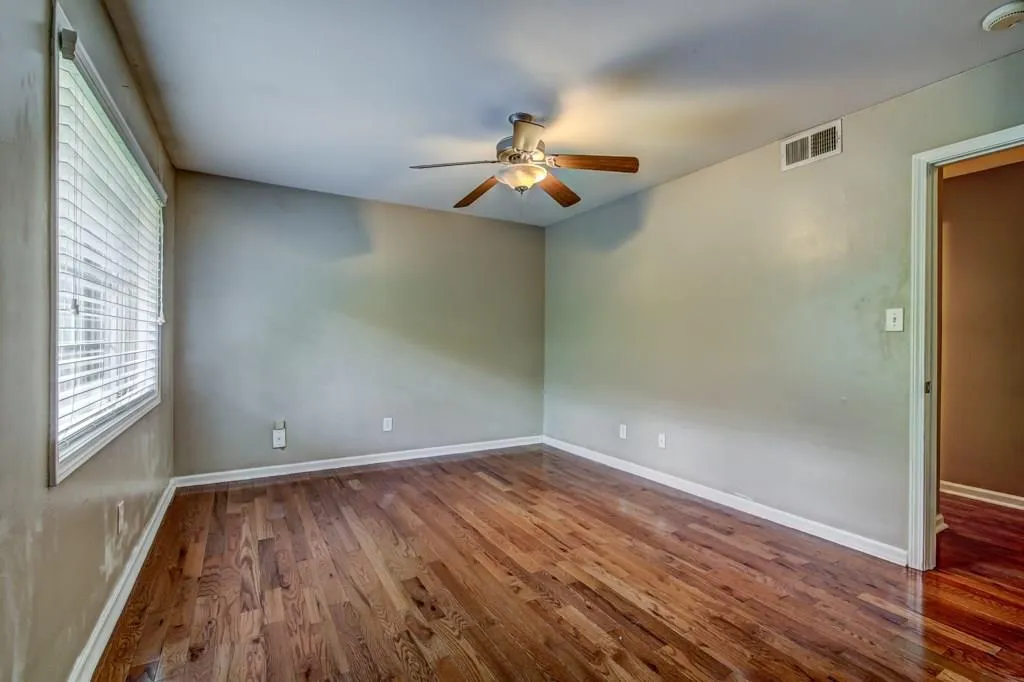 6940 Roswell Road Unit 24e, Atlanta, Georgia 30328, 1 Bedroom Bedrooms, ,1 BathroomBathrooms,Residential,Sold,6940 Roswell Road Unit 24e,5881848