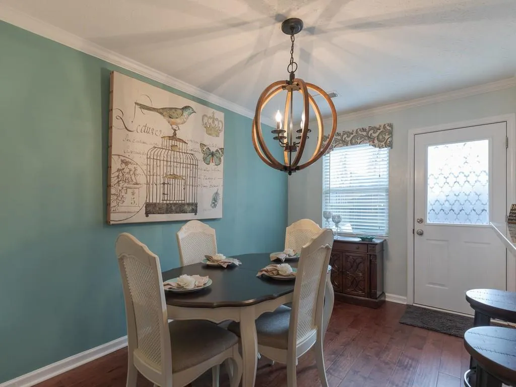 215 Winding River Drive Unit C, Sandy Springs, Georgia 30350, 2 Bedrooms Bedrooms, ,2 BathroomsBathrooms,Residential,Sold,215 Winding River Drive Unit C,6526215