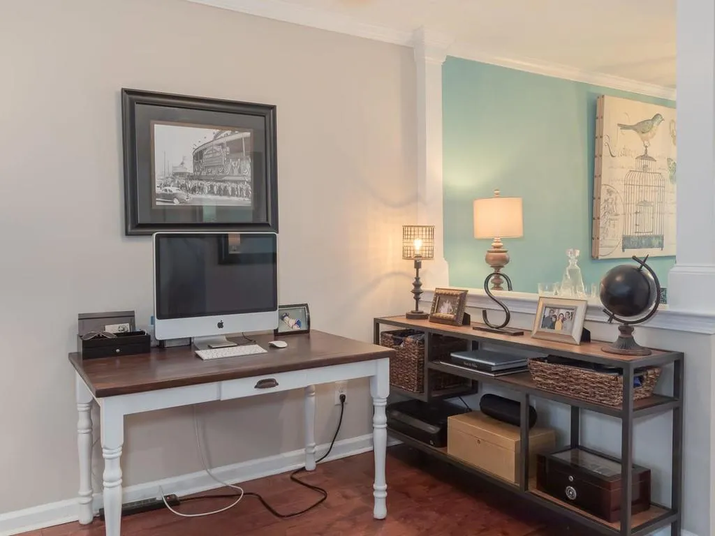 215 Winding River Drive Unit C, Sandy Springs, Georgia 30350, 2 Bedrooms Bedrooms, ,2 BathroomsBathrooms,Residential,Sold,215 Winding River Drive Unit C,6526215