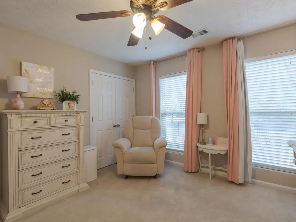 215 Winding River Drive Unit C, Sandy Springs, Georgia 30350, 2 Bedrooms Bedrooms, ,2 BathroomsBathrooms,Residential,Sold,215 Winding River Drive Unit C,6526215