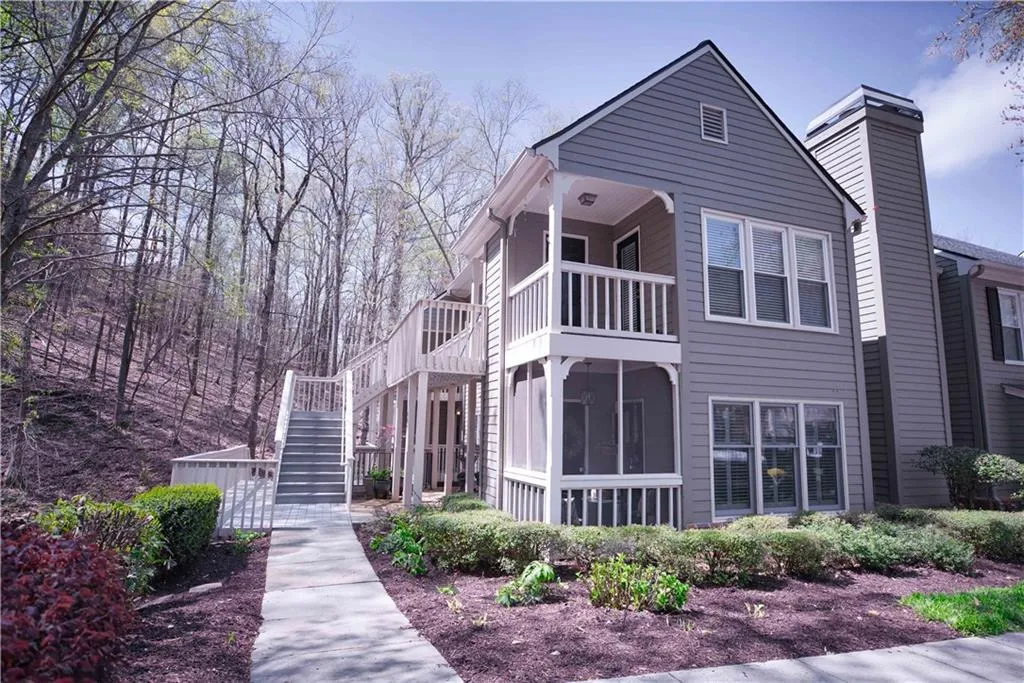 407 Bainbridge Drive Nw, Atlanta, Georgia 30327, 2 Bedrooms Bedrooms, ,2 BathroomsBathrooms,Residential,Sold,407 Bainbridge Drive Nw,6703039